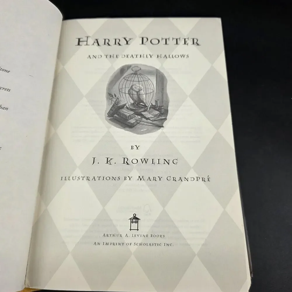 Harry Potter and the Deathly Hallows J.K. Rowling 2007 1st Edition Illustrated